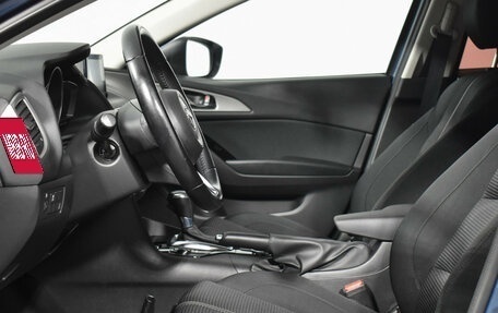 Mazda 3, 2017 год, 1 850 000 рублей, 11 фотография