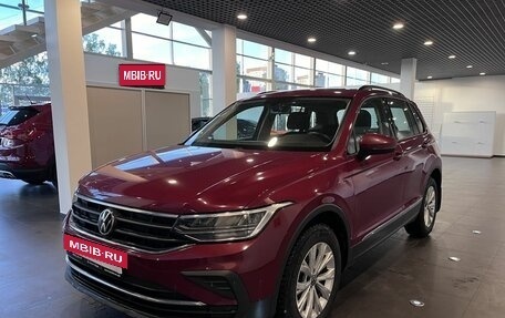 Volkswagen Tiguan II, 2021 год, 2 715 000 рублей, 7 фотография