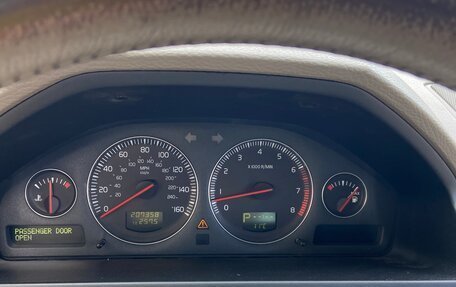 Volvo XC90 II рестайлинг, 2005 год, 1 000 000 рублей, 9 фотография