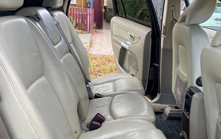 Volvo XC90 II рестайлинг, 2005 год, 1 000 000 рублей, 14 фотография