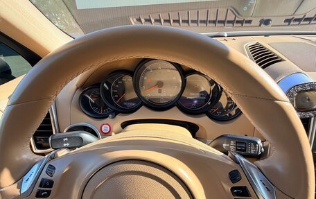 Porsche Cayenne III, 2011 год, 2 590 000 рублей, 13 фотография