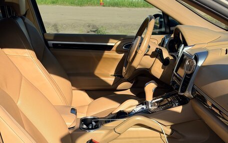 Porsche Cayenne III, 2011 год, 2 590 000 рублей, 17 фотография