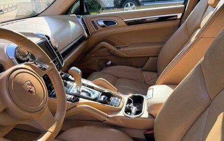 Porsche Cayenne III, 2011 год, 2 590 000 рублей, 18 фотография