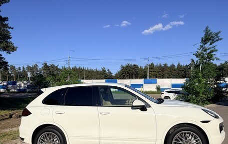 Porsche Cayenne III, 2011 год, 2 590 000 рублей, 27 фотография