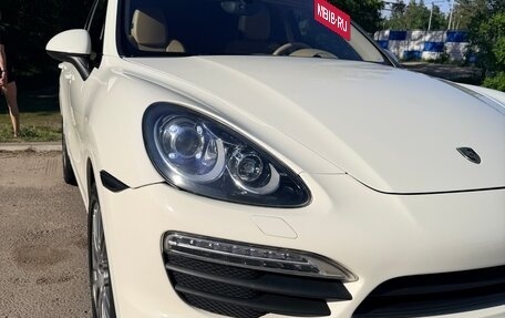 Porsche Cayenne III, 2011 год, 2 590 000 рублей, 8 фотография