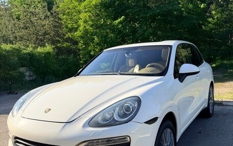 Porsche Cayenne III, 2011 год, 2 590 000 рублей, 25 фотография