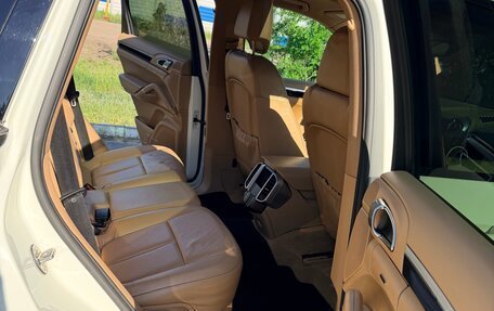 Porsche Cayenne III, 2011 год, 2 590 000 рублей, 37 фотография