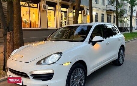 Porsche Cayenne III, 2011 год, 2 590 000 рублей, 39 фотография