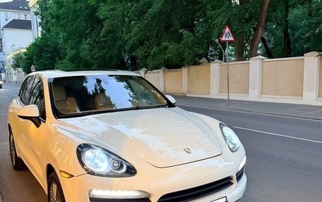 Porsche Cayenne III, 2011 год, 2 590 000 рублей, 40 фотография