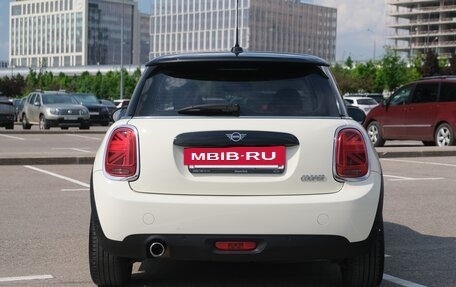 MINI Hatch, 2019 год, 1 940 000 рублей, 12 фотография
