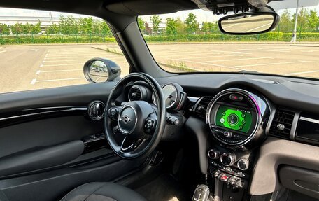 MINI Hatch, 2019 год, 1 940 000 рублей, 35 фотография