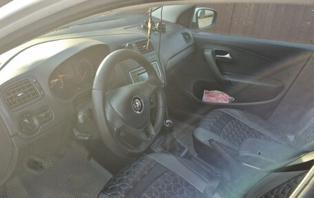 Volkswagen Polo VI (EU Market), 2018 год, 810 000 рублей, 2 фотография