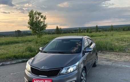 KIA Rio III рестайлинг, 2017 год, 1 100 000 рублей, 1 фотография