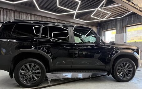 Toyota Land Cruiser Prado, 2024 год, 9 250 000 рублей, 8 фотография