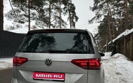 Volkswagen Touran III, 2016 год, 1 550 000 рублей, 11 фотография
