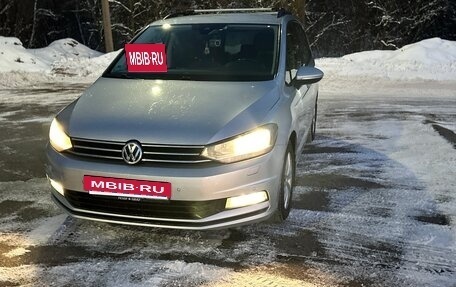 Volkswagen Touran III, 2016 год, 1 550 000 рублей, 6 фотография