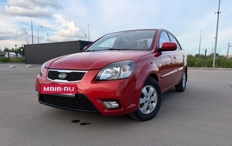 KIA Rio II, 2011 год, 880 000 рублей, 3 фотография