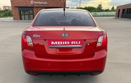 KIA Rio II, 2011 год, 880 000 рублей, 7 фотография