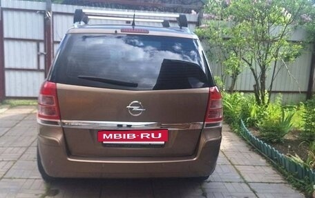 Opel Zafira B, 2012 год, 750 000 рублей, 4 фотография