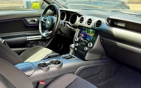 Ford Mustang VI рестайлинг, 2021 год, 3 600 000 рублей, 5 фотография
