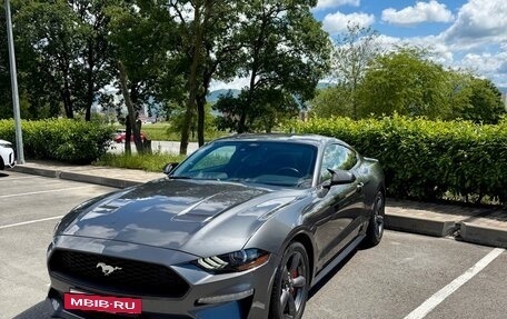 Ford Mustang VI рестайлинг, 2021 год, 3 600 000 рублей, 2 фотография