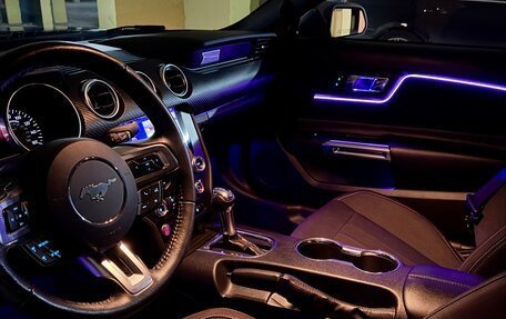 Ford Mustang VI рестайлинг, 2021 год, 3 600 000 рублей, 7 фотография