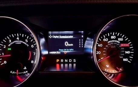 Ford Mustang VI рестайлинг, 2021 год, 3 600 000 рублей, 8 фотография