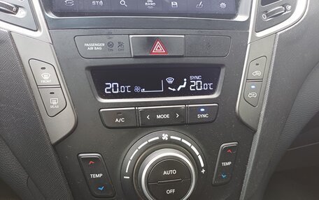 Hyundai Santa Fe III рестайлинг, 2018 год, 2 100 000 рублей, 15 фотография