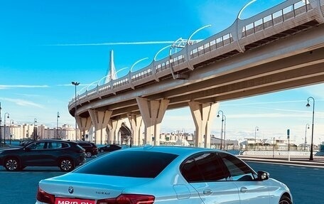 BMW 5 серия, 2017 год, 2 100 000 рублей, 2 фотография