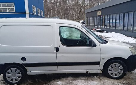 Peugeot Partner II рестайлинг 2, 2006 год, 220 000 рублей, 2 фотография