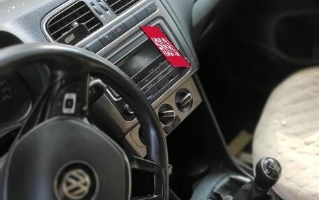 Volkswagen Polo VI (EU Market), 2018 год, 430 000 рублей, 9 фотография