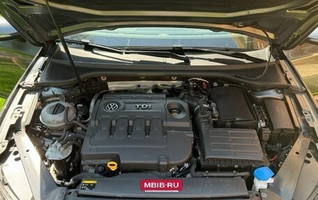 Volkswagen Passat B8 рестайлинг, 2015 год, 1 800 000 рублей, 17 фотография