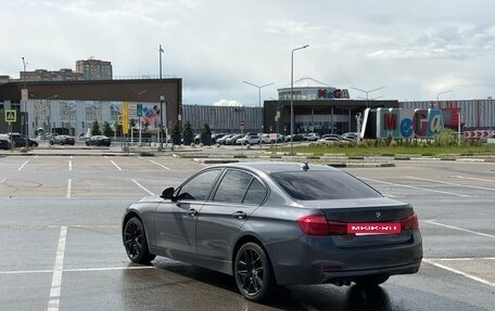 BMW 3 серия, 2018 год, 1 700 000 рублей, 3 фотография