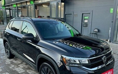 Volkswagen Taos, 2021 год, 2 700 000 рублей, 8 фотография