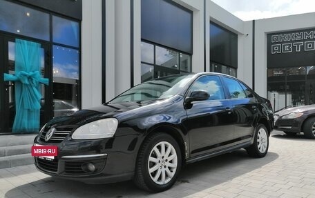 Volkswagen Jetta VI, 2010 год, 750 000 рублей, 23 фотография