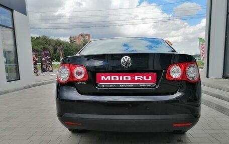 Volkswagen Jetta VI, 2010 год, 750 000 рублей, 11 фотография
