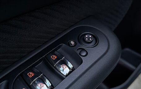 MINI Clubman, 2018 год, 2 100 000 рублей, 4 фотография
