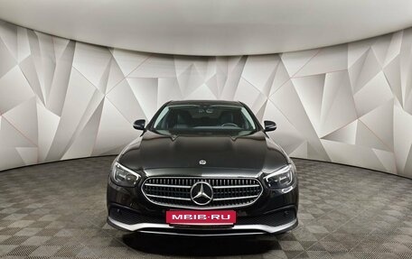 Mercedes-Benz E-Класс, 2021 год, 2 493 000 рублей, 7 фотография