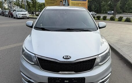 KIA Rio III рестайлинг, 2017 год, 750 000 рублей, 1 фотография