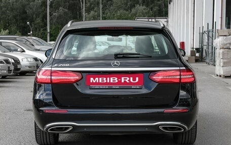 Mercedes-Benz E-Класс, 2016 год, 2 897 000 рублей, 7 фотография