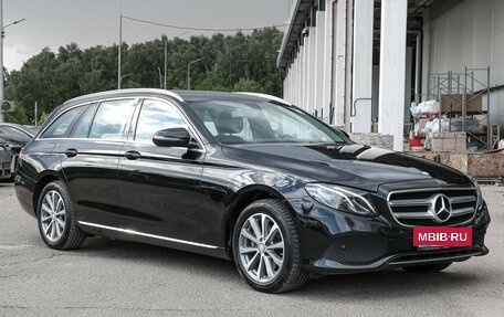 Mercedes-Benz E-Класс, 2016 год, 2 897 000 рублей, 3 фотография