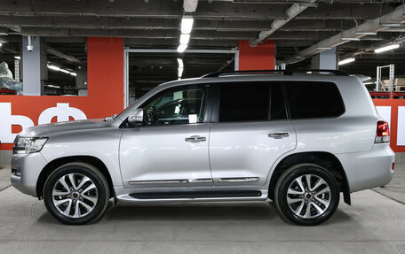 Toyota Land Cruiser 200, 2017 год, 5 779 000 рублей, 9 фотография
