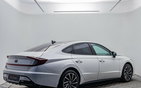 Hyundai Sonata VIII, 2021 год, 2 240 000 рублей, 5 фотография