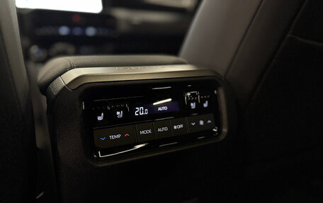 Toyota Land Cruiser Prado, 2026 год, 11 100 000 рублей, 27 фотография