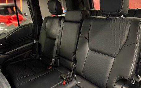 Toyota Land Cruiser Prado, 2026 год, 11 100 000 рублей, 26 фотография