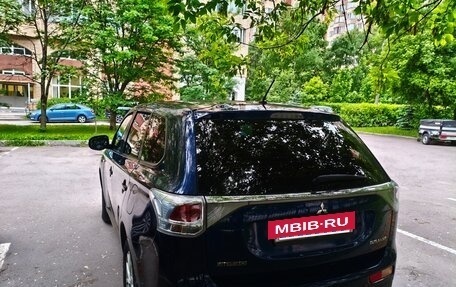 Mitsubishi Outlander III рестайлинг 3, 2012 год, 1 040 000 рублей, 5 фотография