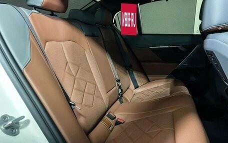 BMW 5 серия, 2025 год, 9 800 000 рублей, 20 фотография