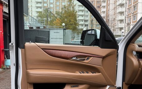 Cadillac Escalade IV, 2016 год, 4 900 000 рублей, 8 фотография