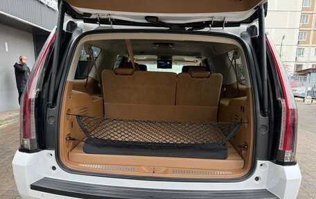 Cadillac Escalade IV, 2016 год, 4 900 000 рублей, 16 фотография