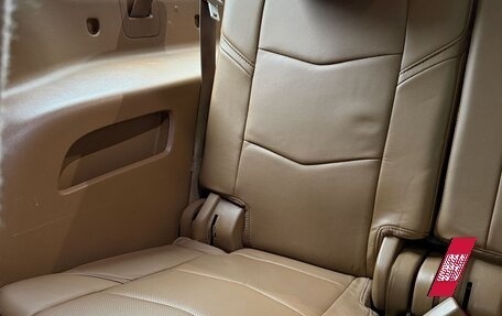 Cadillac Escalade IV, 2016 год, 4 900 000 рублей, 14 фотография